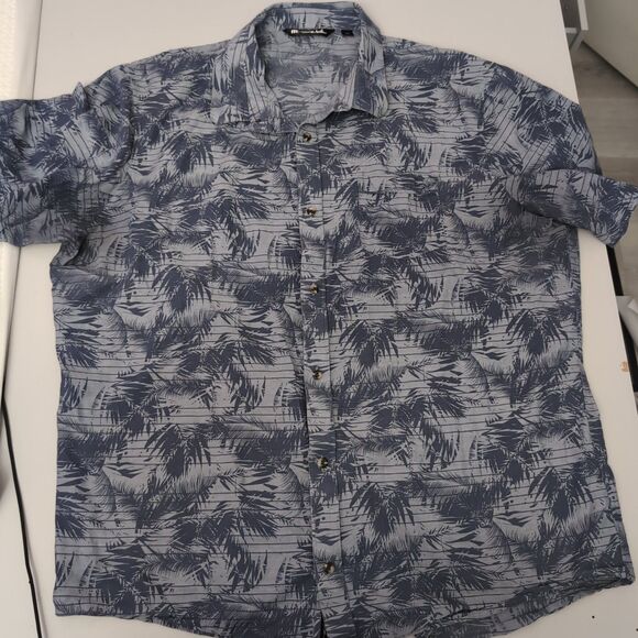 Travis Mathew Shirt  Mens XXXL Gray Floral Lightweight Short Sleeve Button Up - Picture 1 of 4